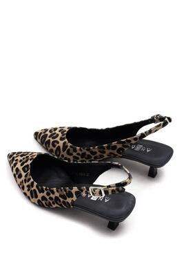 Zapato Angari Dana leopardo